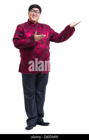 Glücklich Jüngling Tang Anzug präsentieren Stockfoto