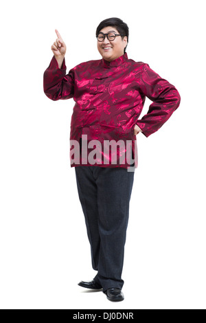 Glücklich Jüngling in Tang Anzug zeigen Stockfoto
