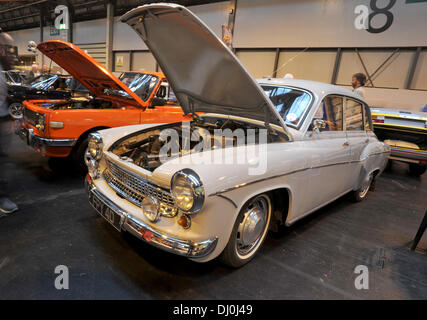 Birmingham, Vereinigtes Königreich. 16. November 2013. Oldtimer Autos auf dem Display an Lancaster Insurance NEC Classic Car Show in Birmingham. © Matthew Richardson/Alamy Live-Nachrichten Stockfoto