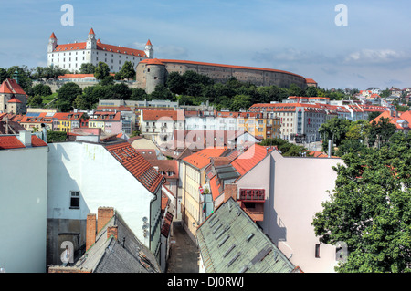 Anzeigen der alten Stadt von St.Michael Tor, Bratislava, Slowakei Stockfoto