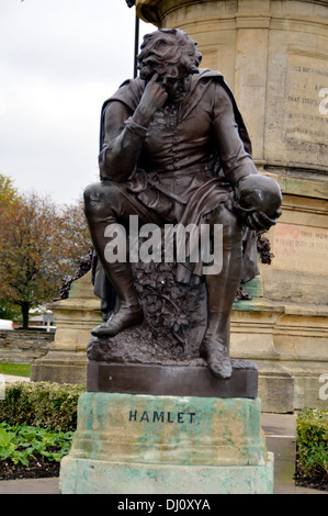 Das Shakespeare-Denkmal - Weiler Bildhauerei an der Stratford-upon-Avon Stockfoto