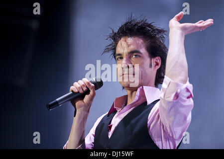 Chicago, Illinois, USA. 20. August 2011. Sänger PAT MONAHAN Zug führt im Charter ein Pavillon auf der nördlichsten Insel in Chicago, Illinois © Daniel DeSlover/ZUMAPRESS.com/Alamy Live-Nachrichten Stockfoto