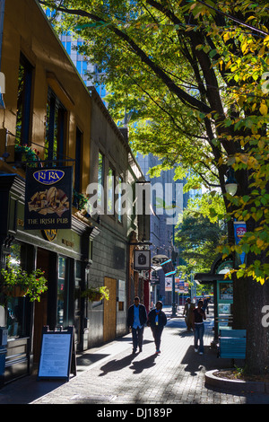 North Tryon Street in der Innenstadt von Charlotte, North Carolina, USA Stockfoto