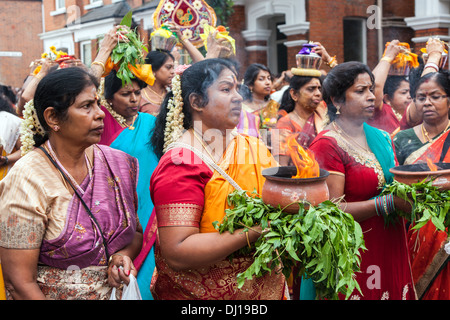 Rath Yatra Festival von Murugan Tempel North London UK Stockfoto