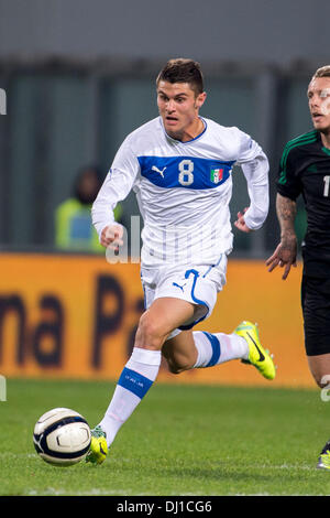 Reggio Emilia, Italien. 14. November 2013. Federico Viviani (ITA) Fußball / Fußball: UEFA European u-21-Meisterschaft 2015 Qualifying Runde Gruppe 9 match zwischen Italien 3-0 Nordirland Mapei-Stadion in Reggio Emilia, Italien. © Maurizio Borsari/AFLO/Alamy Live-Nachrichten Stockfoto