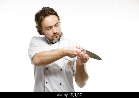 Koch schärfen Messer auf einem weißen Hintergrund isoliert Stockfoto