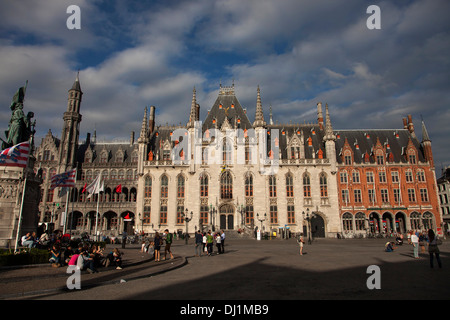 Markt Platz Grote Markt und dem Landgericht oder Provinciaal Hof Brügge, Belgien Stockfoto