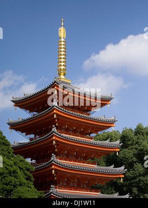 Fünfstöckige Pagode am Tochoji Tempel, Stadt Fukuoka, Kyushu, Japan Stockfoto