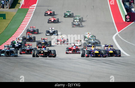 Austin, Texas, USA. 17. November 2013. 17. November 2013: Start des Formel 1 US Grand Prix Circuit of the Americas in Austin, TX. © Csm/Alamy Live-Nachrichten Stockfoto