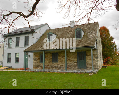 Strickler Familie Bauernhaus genannt wird auf dem NRHP 21. Februar 1991 bei 1205 Williams Road, East York in Springettsbury Township, York County, Pennsylvania. (Auf dem Grundstück von York County Jail in der Nähe der Anlage INS. Es gibt 3 Teile dieses Hauses, die Stockfoto