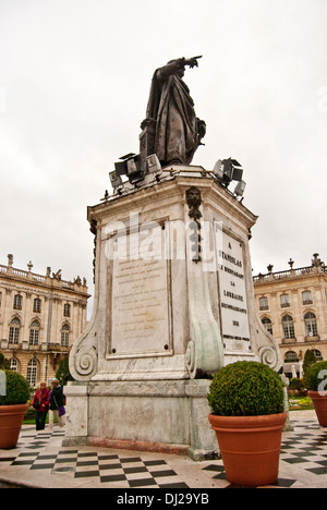 Statue von Stanislas am Place Stanislas in Nancy, Lothringen, Frankreich. Stockfoto