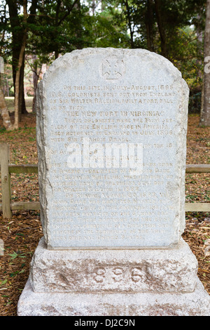 The1896 Denkmal, Fort Raleigh National Historic Site, Roanoke Island, North Carolina, USA Stockfoto