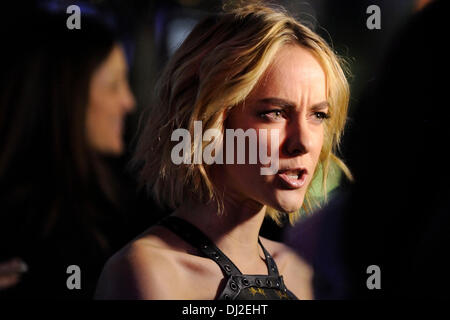 Toronto, Kanada. 19. November 2013. Jena Malone, Ankunft in der kanadischen Premiere von THE HUNGER GAMES: CATCHING FIRE am Scotiabank Theater. Bildnachweis: EXImages/Alamy Live-Nachrichten Stockfoto