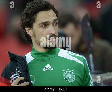 London, UK. 19. November 2013. Deutschlands Mats Hummels ist während das Freundschaftsspiel zwischen England und Deutschland im Wembley Stadion in London, UK, 19. November 2013 gesehen. Foto: Andreas Gebert/Dpa/Alamy Live-Nachrichten Stockfoto