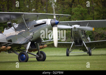 Hawker Hind 1930er Jahre RAF-Doppeldecker an einem Shuttleworth Collection air Display an Old Warden Flugplatz Bedfordshire Stockfoto