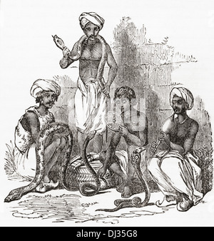 Indischer Schlangenbeschwörer im 19. Jahrhundert. Stockfoto