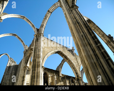 Reste des Carmo-Klosters nach dem Erdbeben von 1755 Barro Alto, Lissabon, Portugal Stockfoto