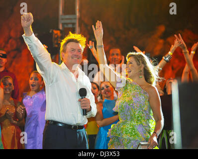 Aruba, Niederländische Antillen. 20. November 2013. König Willem-Alexander und Queen Maxima besuchen einen festlichen Abend am Strand von Bushiribana in Aruba, Niederländische Antillen, 20. November 2013. Das niederländische Königspaar besucht die Karibik Teil des Königreichs vom 12. bis 21. November. Foto: Albert Nieboer //dpa/Alamy Live-Nachrichten Stockfoto