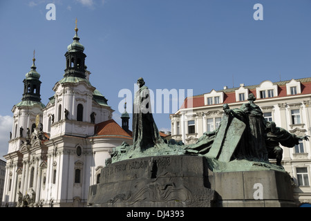 Jan-Hus-Denkmal in Prag Stockfoto