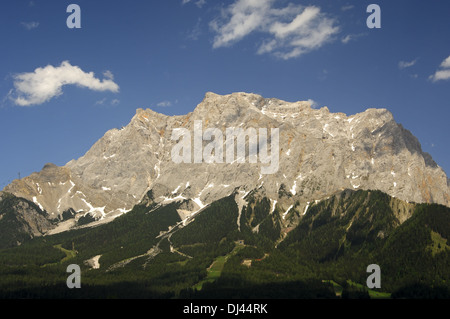 Mt. Zugspitze in der Nähe von Ehrwald, Tirol, Österreich Stockfoto