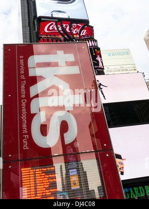 TKTS Discount Broadway-Tickets, auf dem Duffy Square am Times Square, NYC Stockfoto