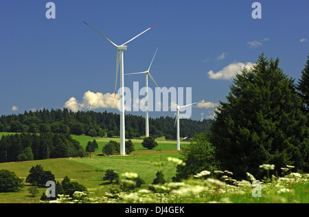 Windpark auf dem Mont Crosin, Schweiz Stockfoto