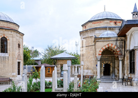 Konya Mevlana Museum, mit Grabsteinen Stockfoto