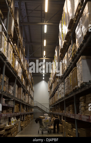 IKEA Self-Service-Sammlung-Isles - Edmonton - London Stockfoto