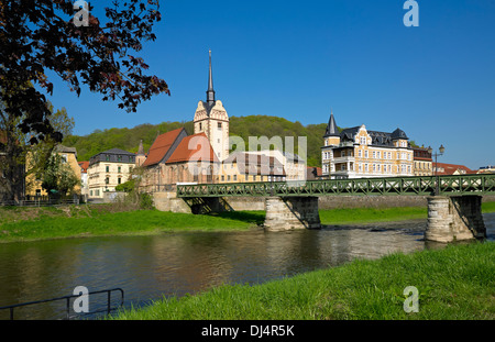 Stadtteil Untermhaus, Liebfrauenkirche, Brücke über die Weiße Elster River, Gera, Thüringen, Deutschland Stockfoto