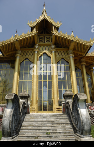 Kambawzathardi Golden Palace Stockfoto
