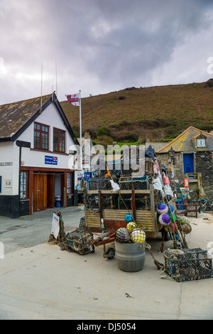 RNLI-Station in Port Isaac Stockfoto