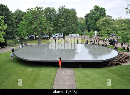 Serpentine Gallery Summer Pavilion - Presse-Preview. Architektonische Jahresausstellung mit einer Gründung durch Herzog & de Meuron und Ai Weiwei. London, England - 31.05.12 Stockfoto