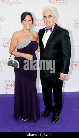 Max Clifford und Jo Westwood AtThe Diamond Butterfly Ball zugunsten Caudwell Kinder am Battersea Evolution. London, England - 31.05.12 Stockfoto