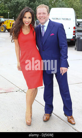 Jon Culshaw und Myleene Klass auf der Jubiläums-Familienfest am Hyde Park London, England - 02.06.12 Stockfoto