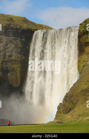 Skogafoss Wasserfall; Skogar, Rangarping Eystra, Island Stockfoto