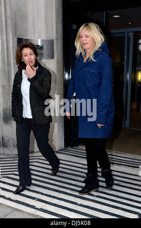 Zoe Ball verlässt die BBC Radio 2 Studios London, England - 07.06.12 Stockfoto