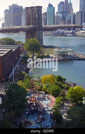 Janes Karussell im Brooklyn Bridge Park Stockfoto