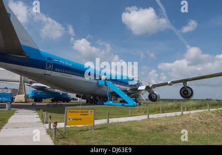 Boeing 747 Jumbojet auf dem Display in der ständigen Ausstellung im Flughafen Lelystad, Niederlande benannt Aviodrome Stockfoto