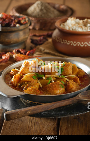 Dum Aloo würzige Kartoffel Curry Indien Essen Stockfoto
