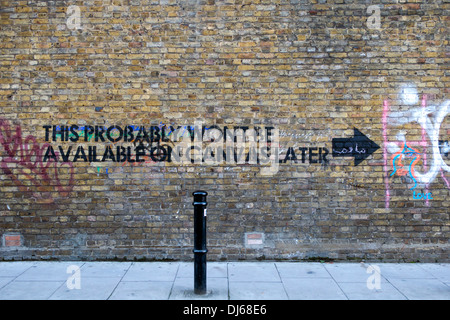 "Diese wahrscheinlich nicht Stencil graffiti auf Leinwand später', Hanbury Street, Tower Hamlets, London E1, UK. Stockfoto