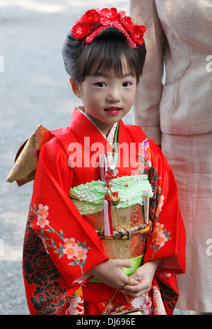 Japan, Tokyo, Mädchen, 7-5-3 Kinder Zeremonie Stockfoto