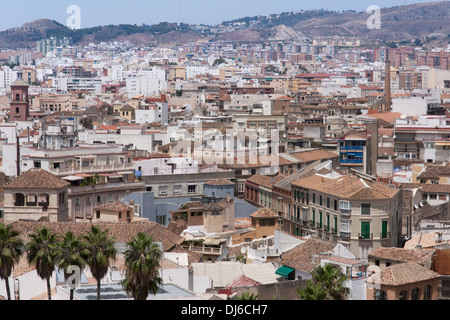 Der Blick über die Dächer von Malaga von der Alcazaba aus gesehen Stockfoto