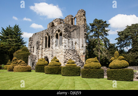 Wenlock Priory - Teil des 12. Jahrhunderts ruiniert Kloster Sitz in Much Wenlock, Shropshire, England. Stockfoto