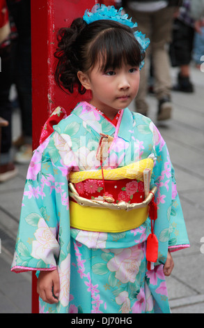 Japan, Tokyo, Mädchen, 7-5-3 Kinder Zeremonie Stockfoto