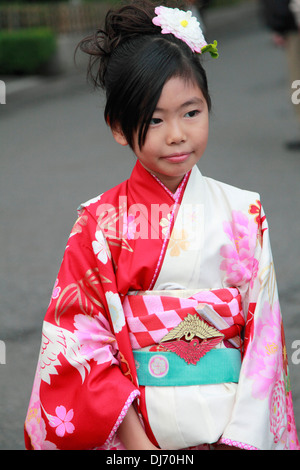 Japan, Tokyo, Mädchen, 7-5-3 Kinder Zeremonie Stockfoto