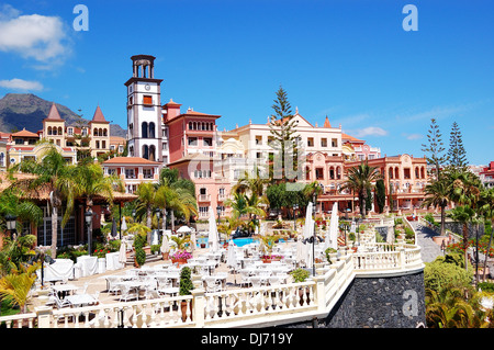 Terrasse mit Meerblick von der Luxus-Hotel Restaurant, auf der Insel Teneriffa, Spanien Stockfoto