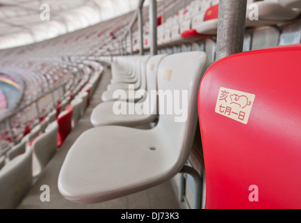 Nationalstadion, auch bekannt als das Vogelnest in Chaoyang District, Beijing, China Stockfoto