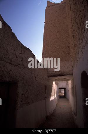 Überdachte Gasse in Ghadames, Old Town, Stockfoto