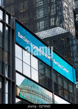 Barclays-Gebäude in der Dämmerung, NYC Stockfoto