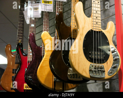 Sam Ash Music New York City Superstore, 333 W. 34th Street, NYC Stockfoto